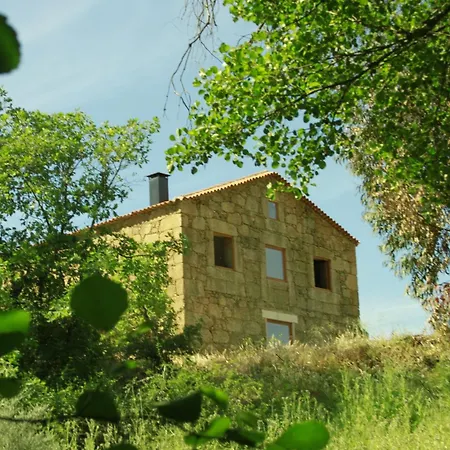 Quinta De Seves كوفيلهَ