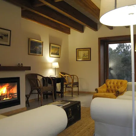 منزل ريفي Quinta De Seves