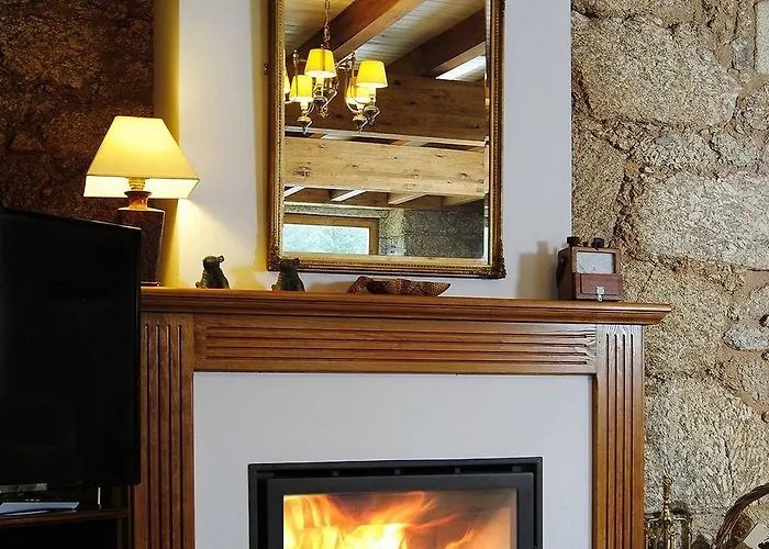 Quinta De Seves בית כפרי