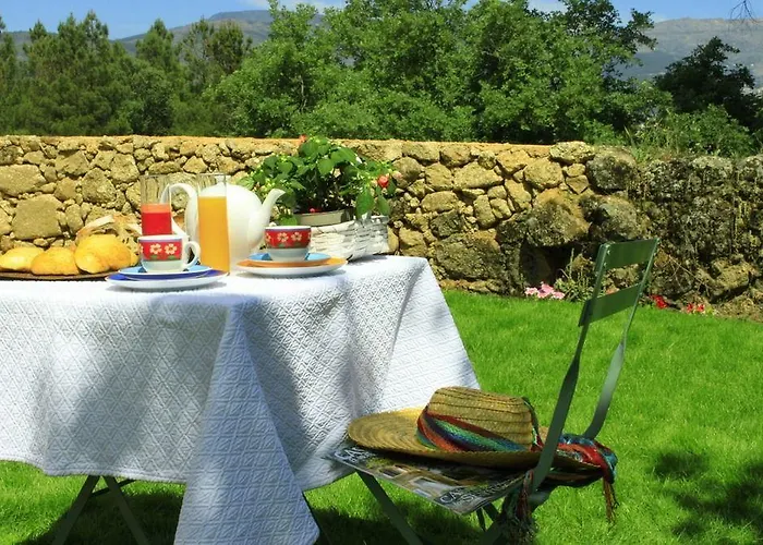 Quinta De Seves Casa di campagna *